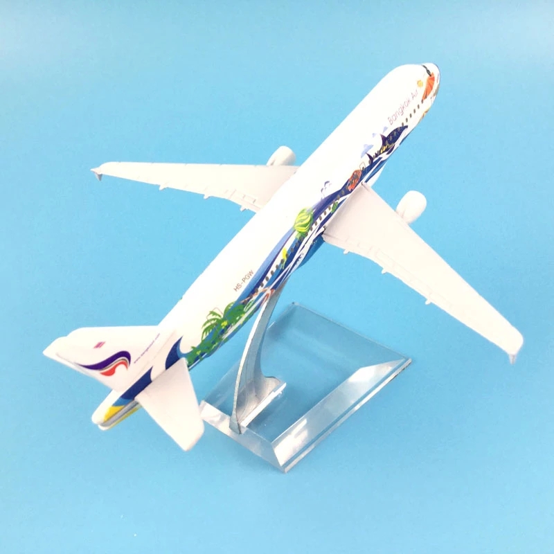 16 centimetri Airbus 320 A320  - Car Accessories Bangkok recensione e prezzo